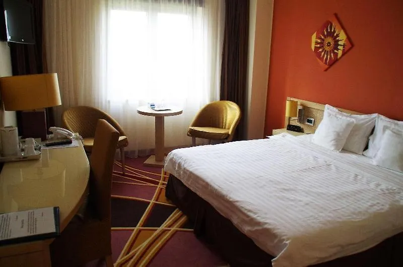 Mari Vila Hotel Bucharest Romania