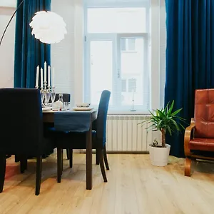 Color Corneliu Coposu 1a Street Apartament