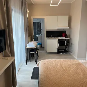 Aparthotel Azza, Bucarest