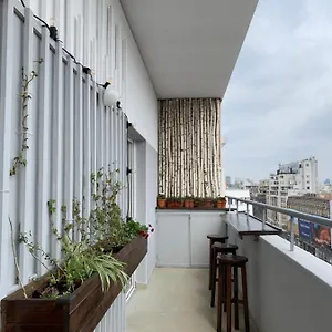 Garden In The Sky Of Apartament